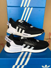 Tênis Masculino e Feminino Confortável para Caminhada na Cor Branco e Preto Adidas NMD R1 V2 - Asah Store